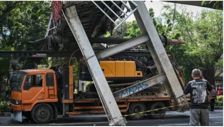 Respons Cepat Pemerintah Tangani Insiden Truk dan JPO di Jakarta, Keselamatan Publik Prioritas