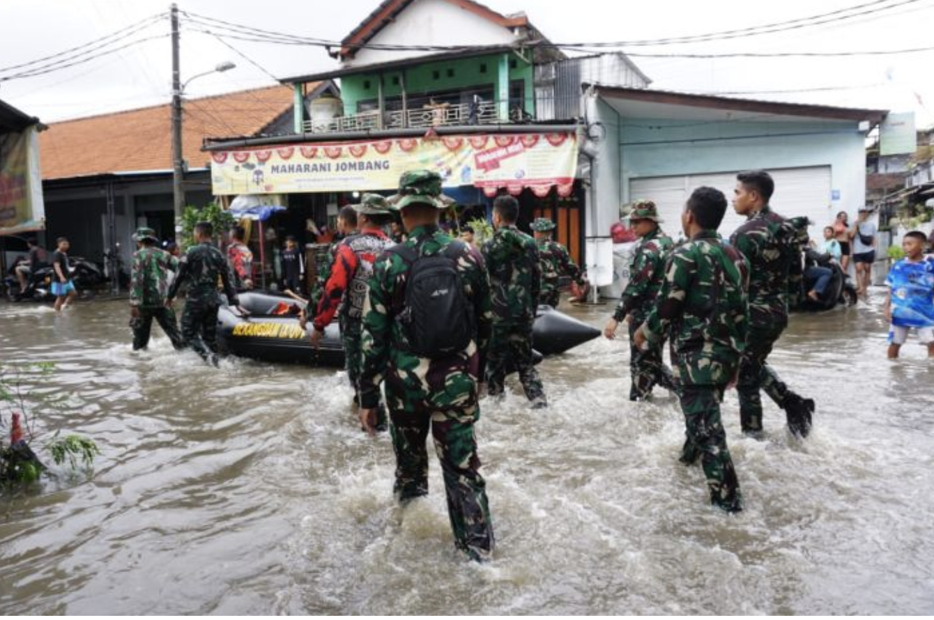 Evakuasi Banjir Denpasar: TNI Tegaskan Komitmen Lindungi Rakyat