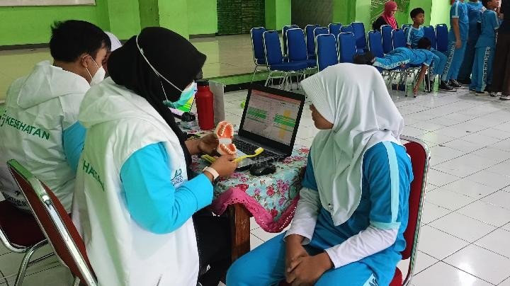 Cek Kesehatan Gratis Sekolah, Menkes: Banyak Anak Alami Masalah Gigi dan Kecemasan Akibat Gadget