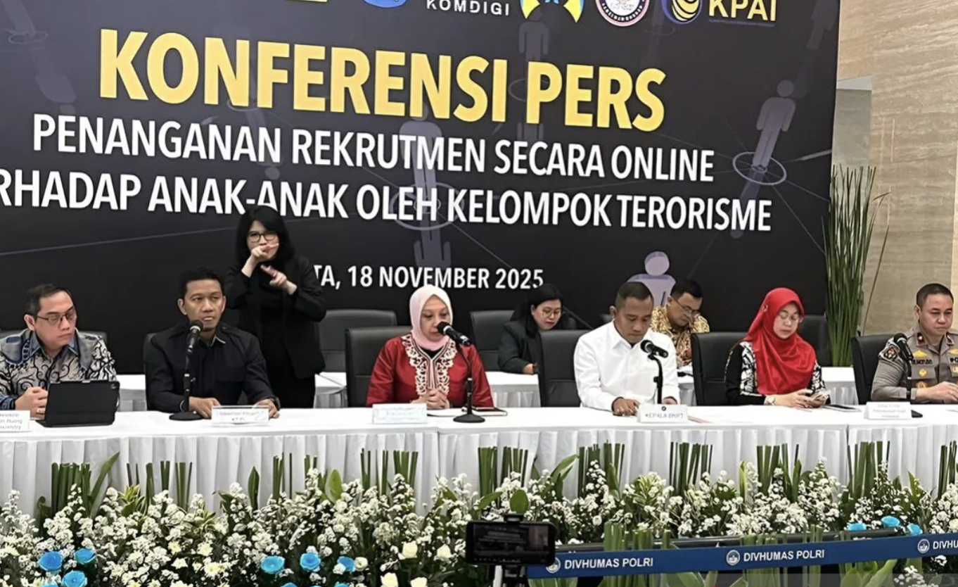 Propaganda Online Jadi Alat Perekrutan Anak oleh Jaringan Terorisme