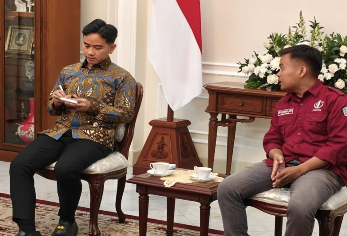 Gibran Terima Mahasiswa Pendemo, Janji Sampaikan Aspirasi ke Presiden