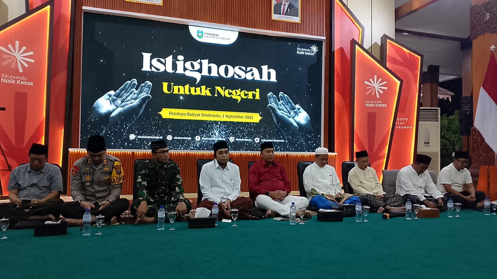 Ribuan ASN, TNI-Polri, dan Warga Situbondo Doakan Kedamaian Indonesia