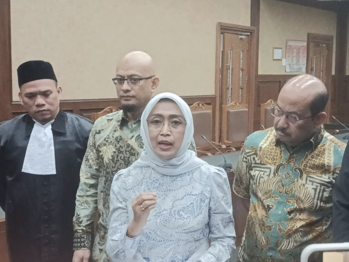 Prabowo Beri Rehabilitasi untuk Ira Puspadewi: Ini Penjelasan Mensesneg