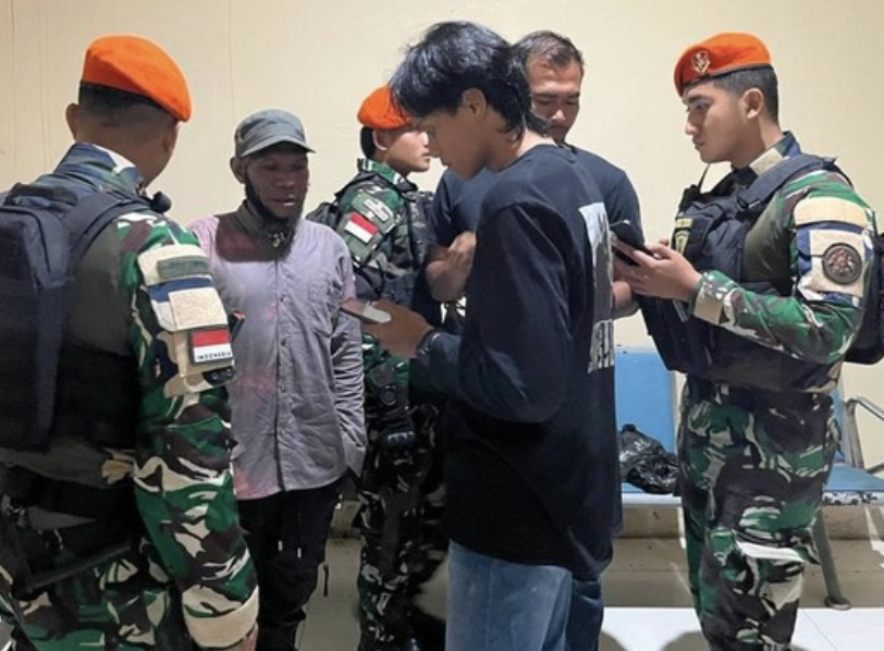 TNI Tangkap Petinggi OPM di Papua Pegunungan, Bukti Percakapan Senjata Ditemukan