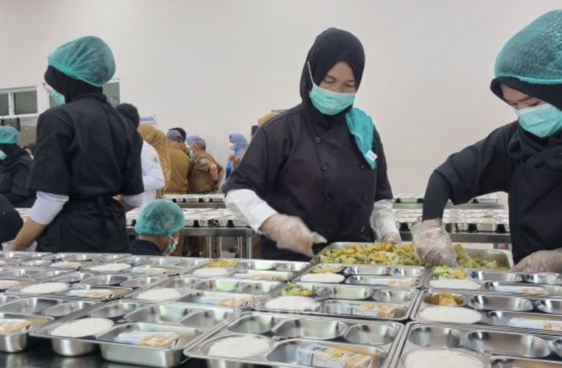 Program MBG Dievaluasi Usai Insiden Keracunan, Begini Tindakan Pemerintah