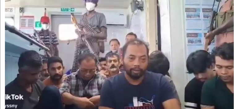 Hampir 1 Bulan, Nelayan Indonesia dan Pakistan Disandera Perompak Somalia! Video Permintaan Tolong B