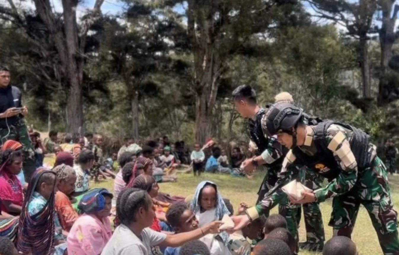 Satgas Pamtas Berhasil Bangun Kepercayaan Warga Papua Lewat Pendekatan Humanis
