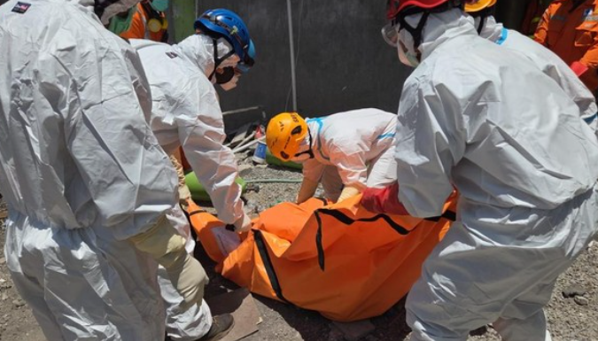 Komisi III DPR Minta Polisi Usut Tuntas Insiden Ambruknya Ponpes Al Khoziny