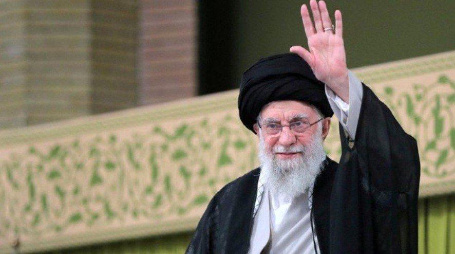 Dikawal Ketat Jet Tempur, Jenazah Ali Khamenei Diterbangkan Menuju Lokasi Pemakaman di Mashhad