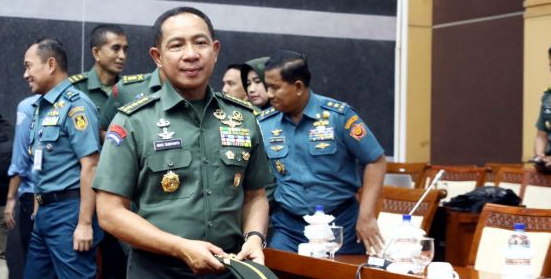 Bantuan Bencana di Sumatra Dijatuhkan dari Udara, Panglima TNI Jelaskan Alasannya