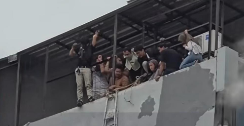 Kebakaran Besar di Gedung Terra Drone: Baterai di Lantai 1 Diduga Jadi Pemicu — Puluhan Korban Jiwa