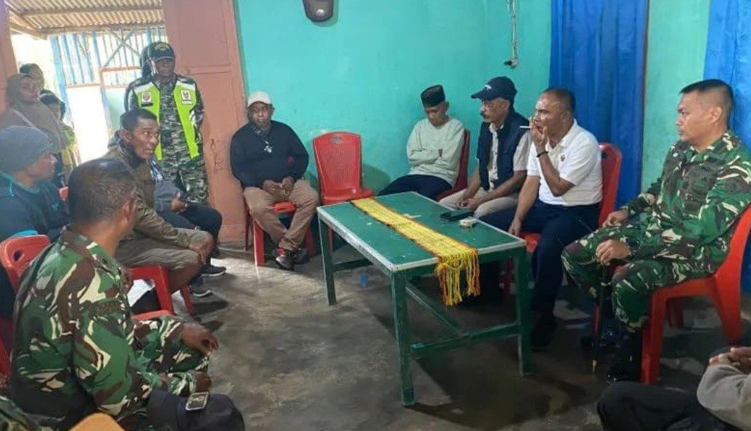 Tangani Dampak Bentrokan, Kemensos Salurkan Bantuan Logistik bagi Korban Konflik Sosial di Flores Ti