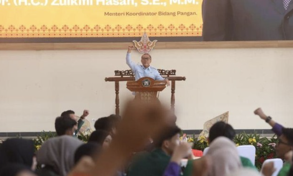 Zulhas Tegaskan Pemerintah Terbuka terhadap Kritik dan Masukan Mahasiswa