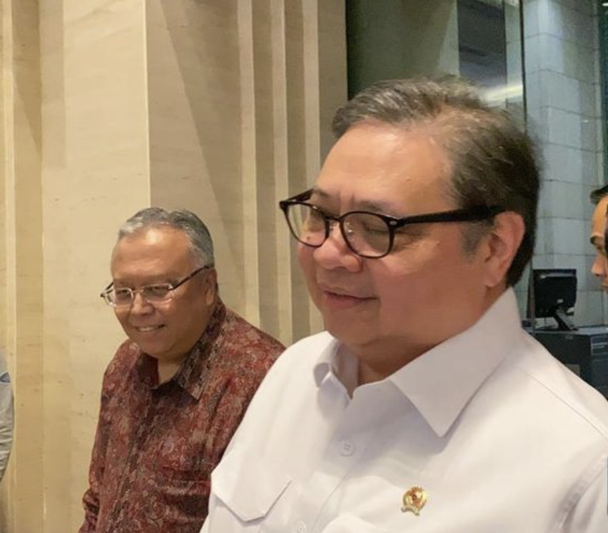 Airlangga Pastikan Cadangan BBM Aman Meski Konflik Timur Tengah Memanas