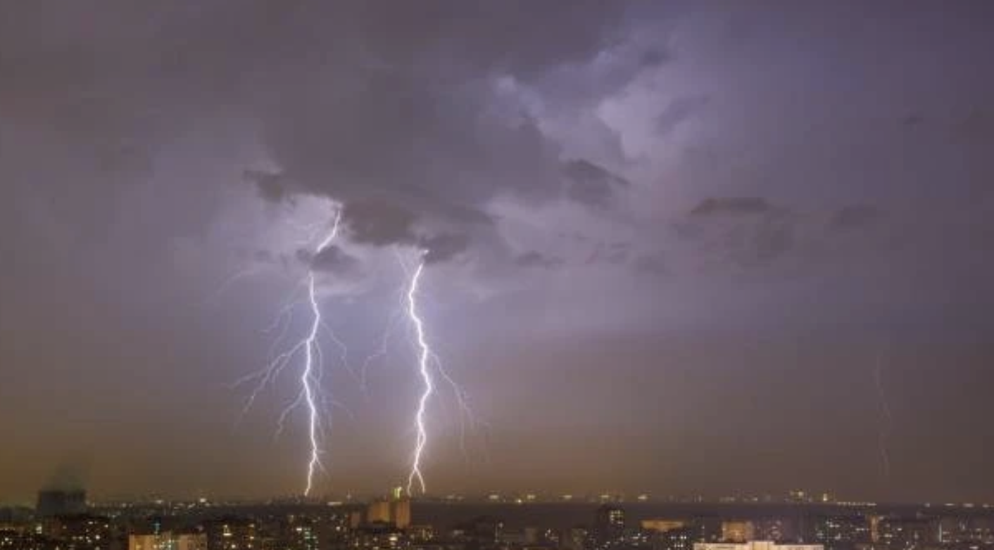 Cuaca Februari Tak Menentu, BMKG Imbau Masyarakat Tingkatkan Kewaspadaan