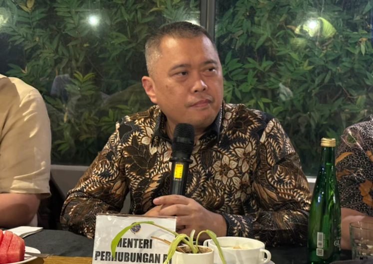 Menhub Cari Jalan Tengah untuk Impor Bekas Demi Penuhi Kebutuhan KRL
