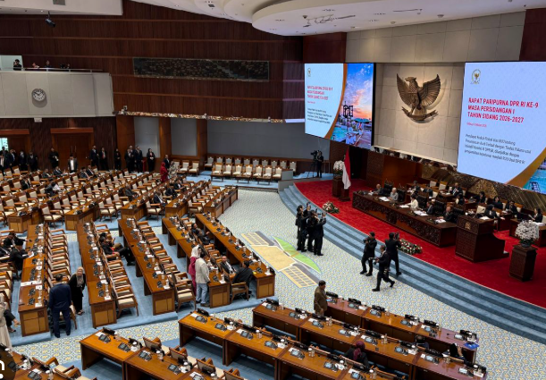 DPR Sahkan UU Satu Data Indonesia dan UU Pelindungan Ketenagakerjaan