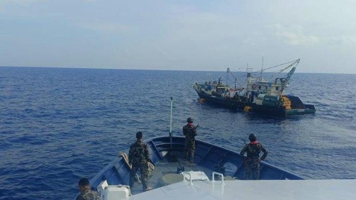 Hadiah HUT RI ke-80, KKP Gagalkan Pencurian Ikan Skala Jumbo di Samudra Pasifik