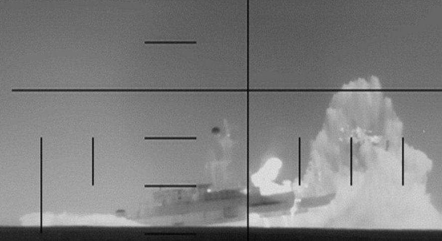 Kapal Perang Iran Tenggelam Dihantam Torpedo Kapal Selam AS, 87 Awak Tewas