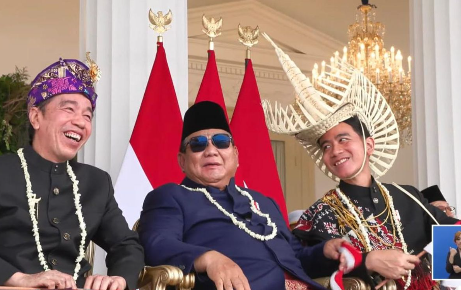 Prabowo, Jokowi, dan Gibran Tampil Bersama di HUT RI, Istana Sebut Hubungan Tetap Akrab