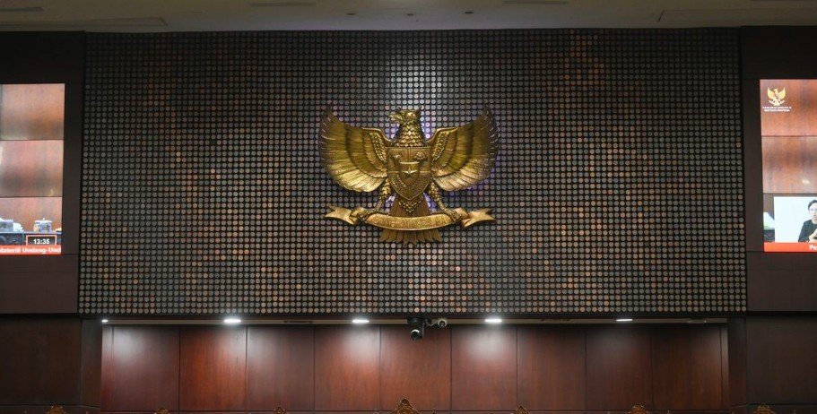 Mahfud MD Pertanyakan Pengalihan Penyidikan Kasus Febrie, Sebut Tak Dikenal dalam KUHAP