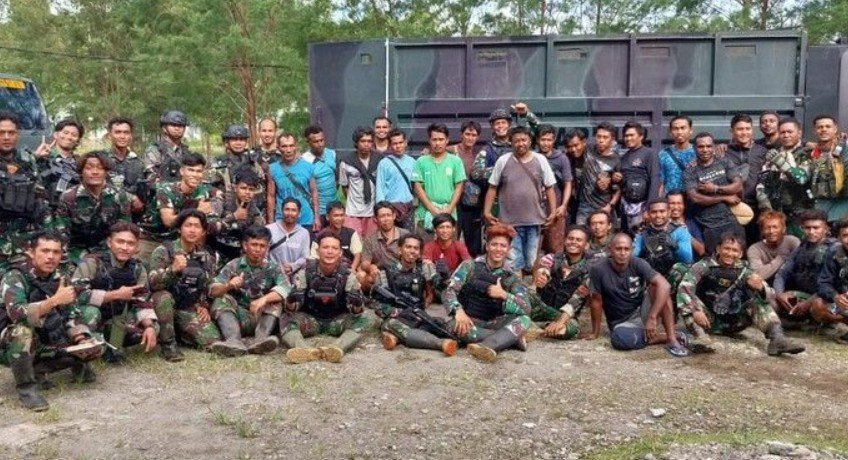 TNI Evakuasi 21 Warga Maybrat Pascainsiden Tembakan, Operasi Berjalan Cepat