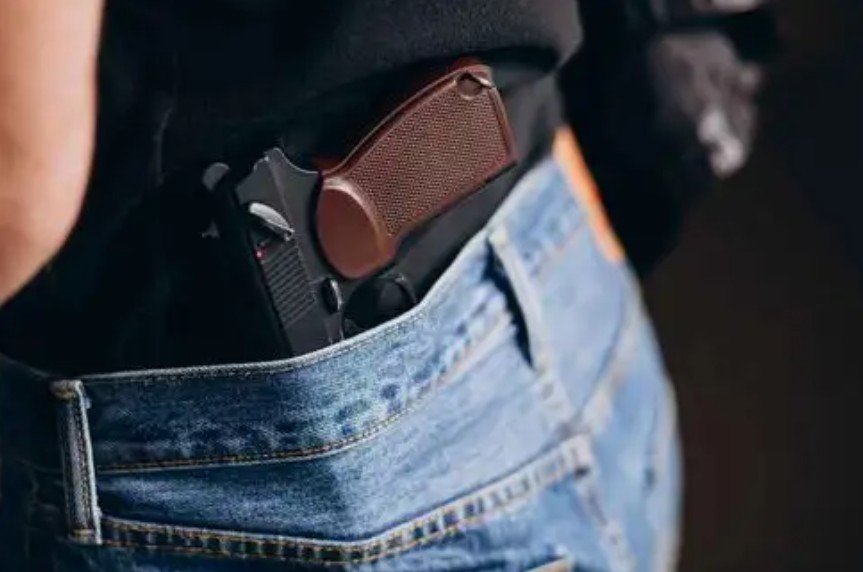 Ini Sanksi Hukuman Bagi Warga Sipil yang Memiliki Senjata Api Ilegal