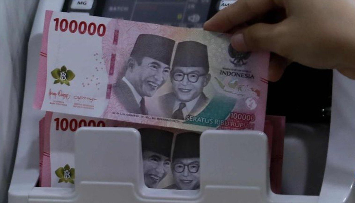 Rupiah Sentuh Rekor Terendah, Kombinasi Faktor Global dan Domestik Jadi Pemicu