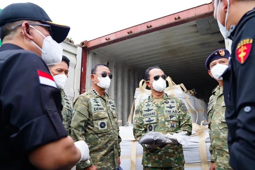 Satgas PKH Ungkap Muatan Kapal Selundupan di Batam Diduga Mengandung Bahan Baku Nuklir