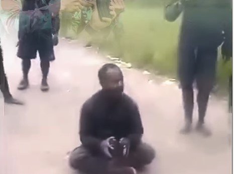 Video Viral Diduga Perlihatkan KKB Intimidasi Warga Sipil di Papua
