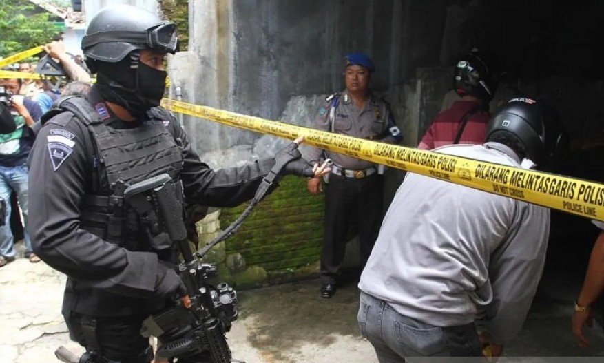 Densus 88 Tangkap Dua Terduga Teroris di Ciamis dan Bandar Lampung