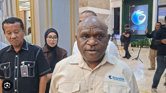 Pigai Minta Teror terhadap Influencer Diusut, Soroti Fenomena Surplus Demokrasi