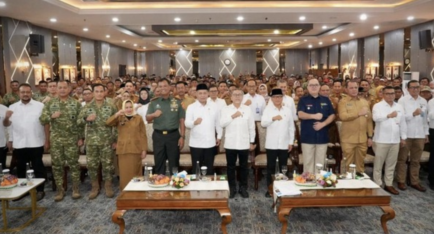 Menkop Ferry Juliantono Sebut Koperasi Desa Wujud Cita-Cita Pendiri Bangsa